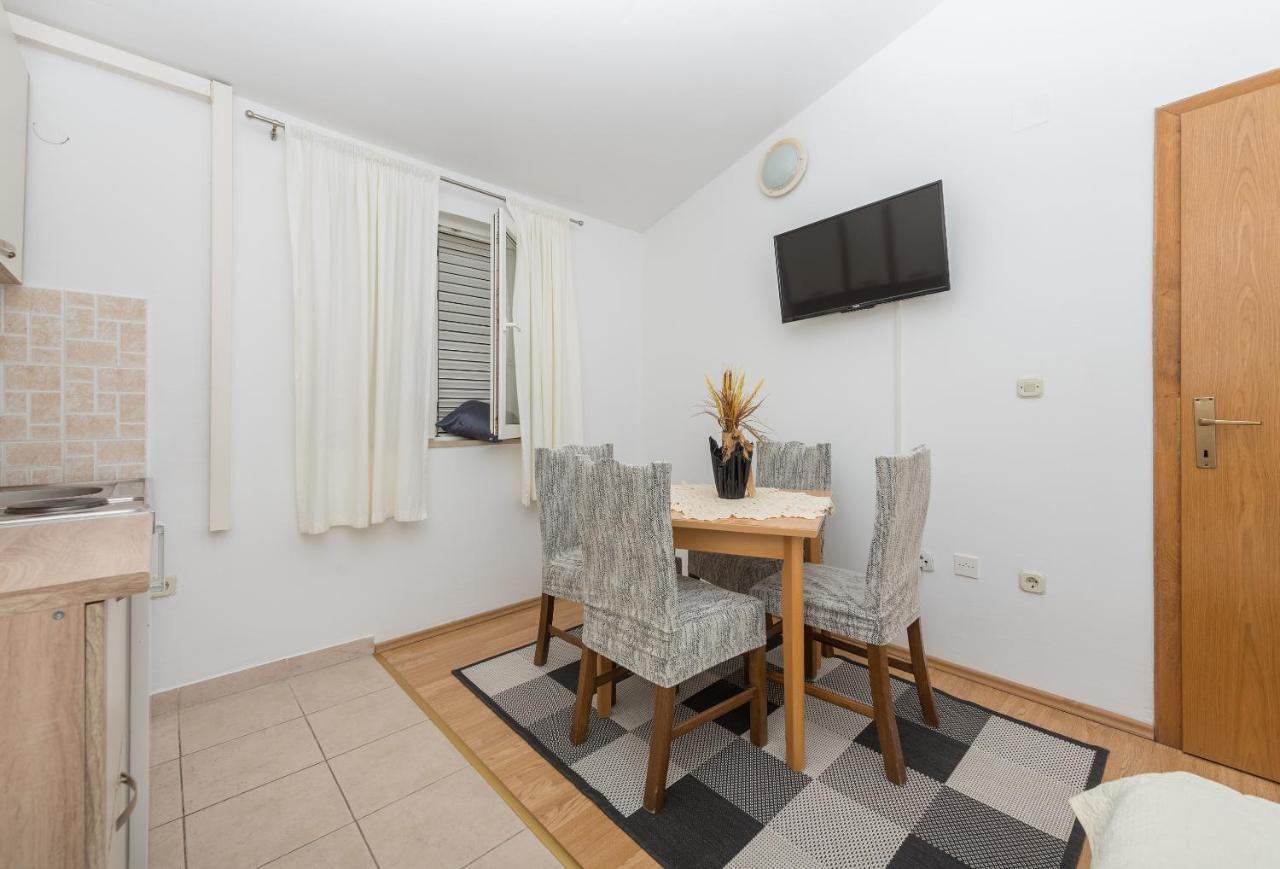 Apartments Dalmato Makarska Exteriör bild