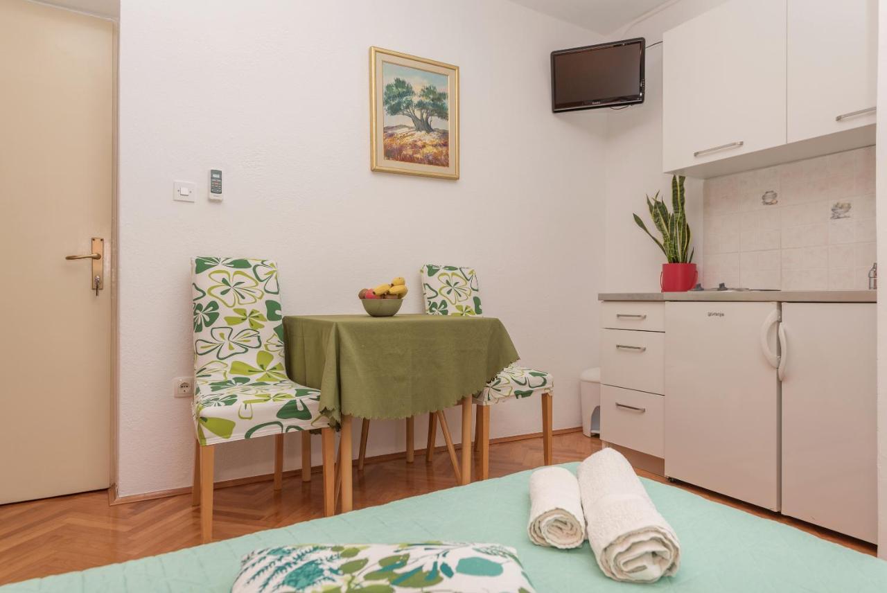 Apartments Dalmato Makarska Exteriör bild