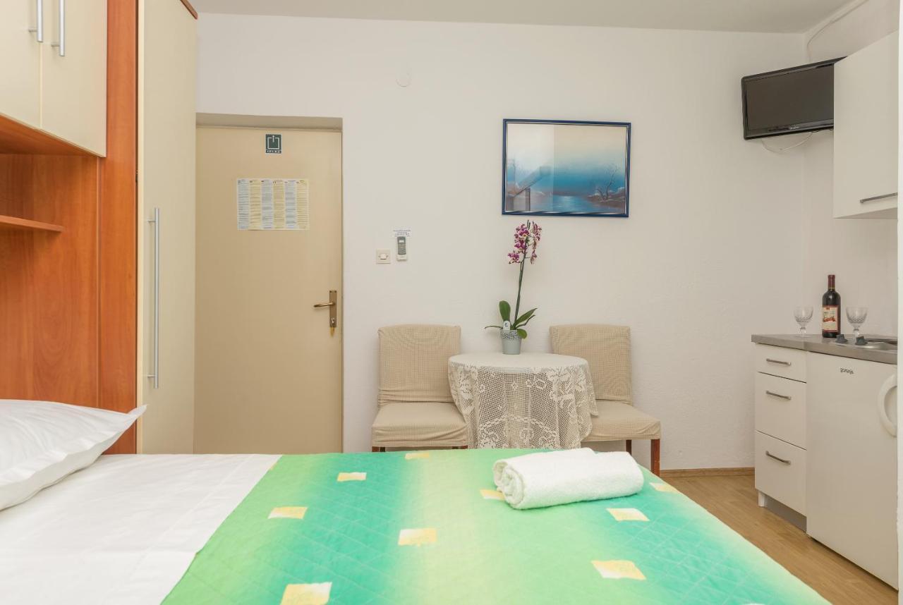 Apartments Dalmato Makarska Exteriör bild